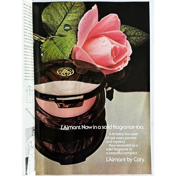 BRITISH VOGUE - July 1975 - Picture 12 of 16